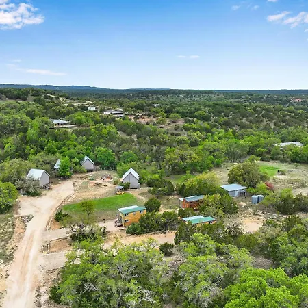 Arbor House Of Dripping Springs - Hound Hollow